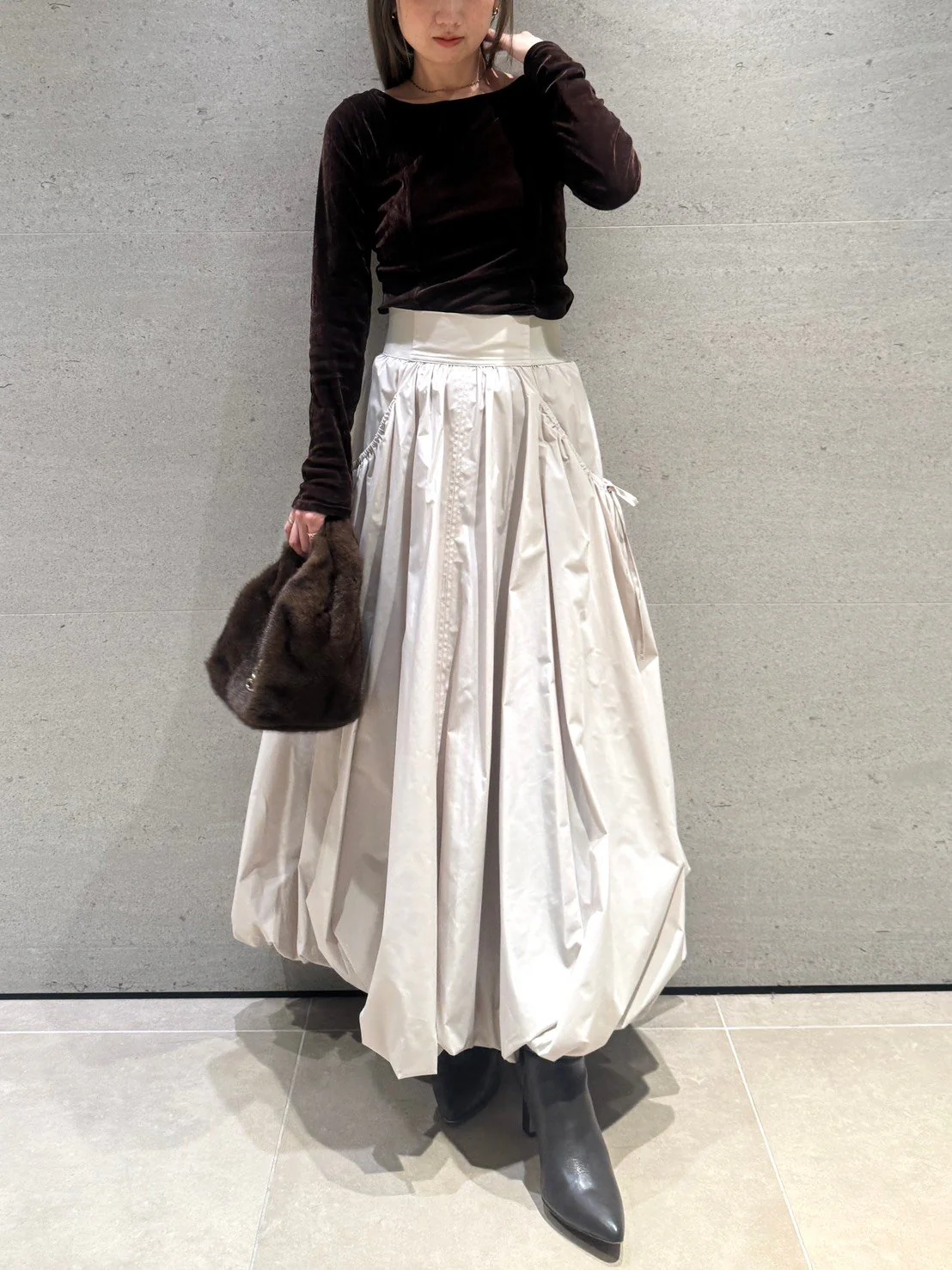 Elastic Waist Balloon Skirt - Image 14
