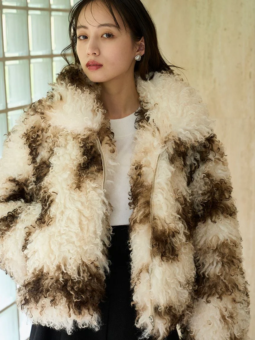 Faux Fur Short Coat - Image 22