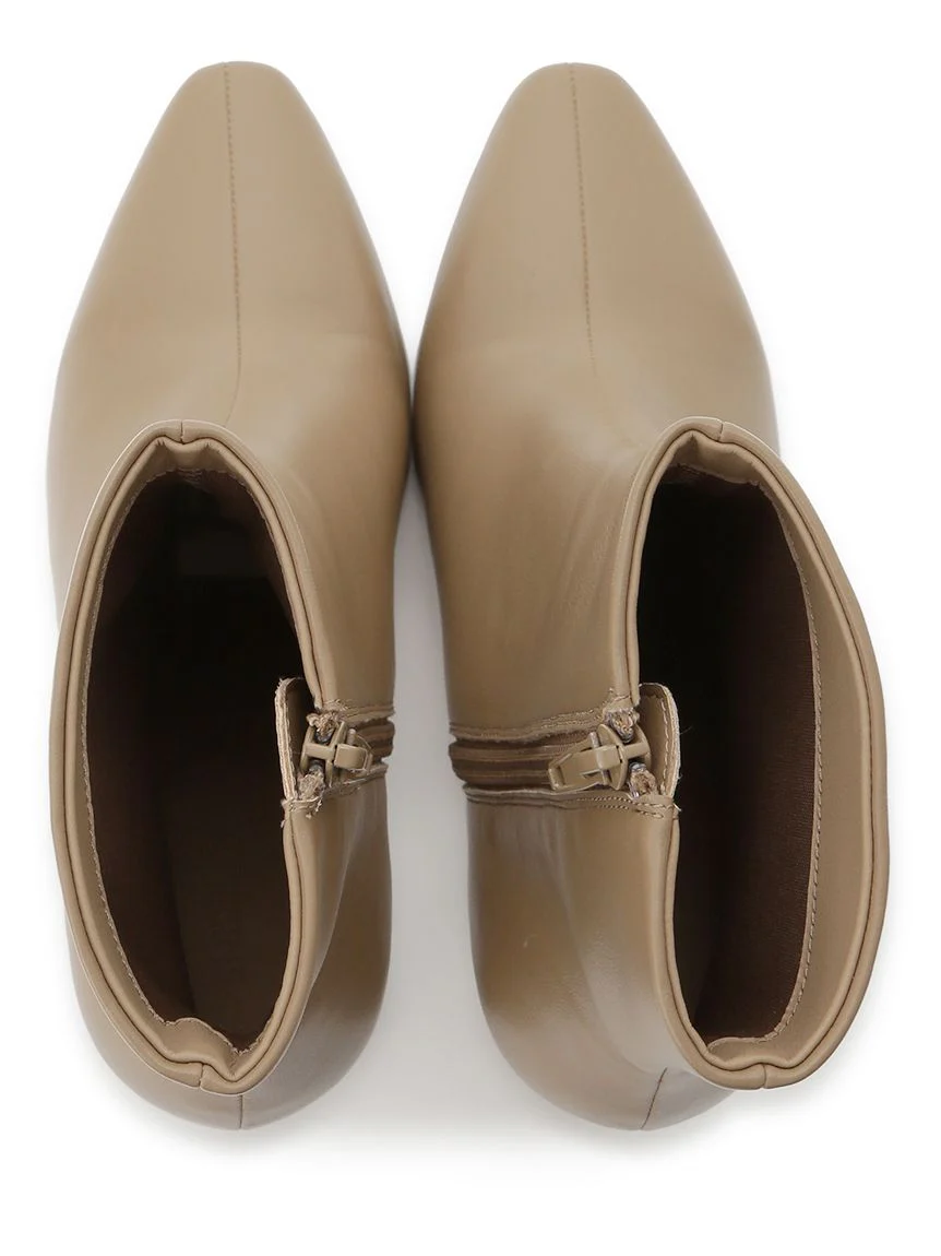 Fitted Ankle Boots - Image 19