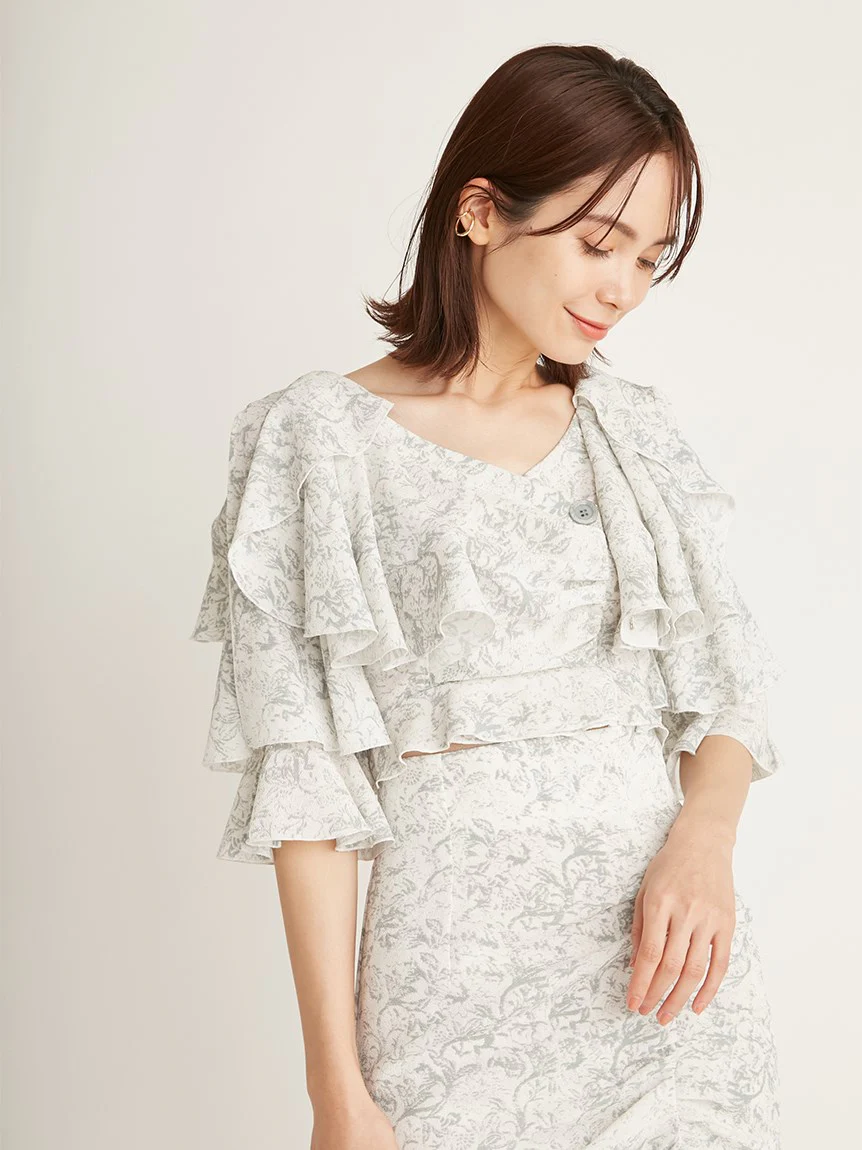 Tiered Ruffles Crop Blouse - Image 18