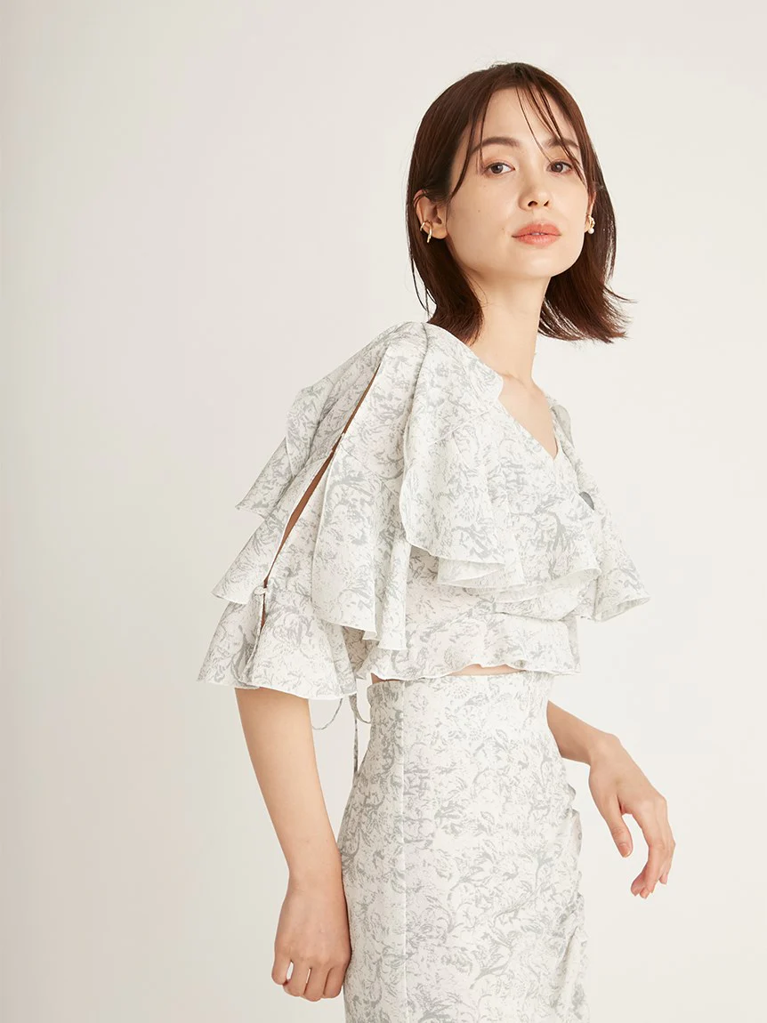 Tiered Ruffles Crop Blouse - Image 19