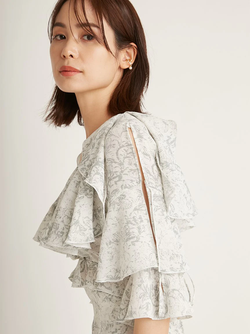 Tiered Ruffles Crop Blouse - Image 21