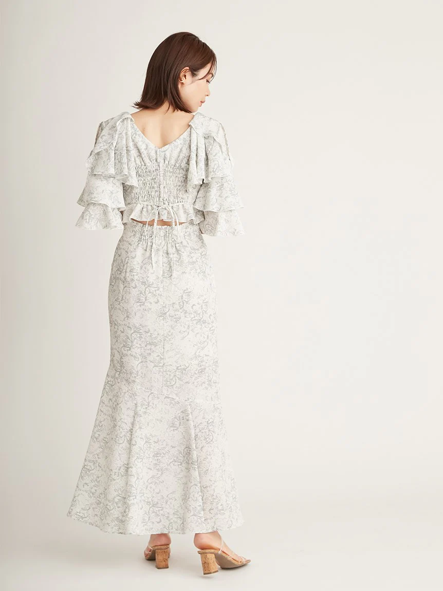 Tiered Ruffles Crop Blouse - Image 27