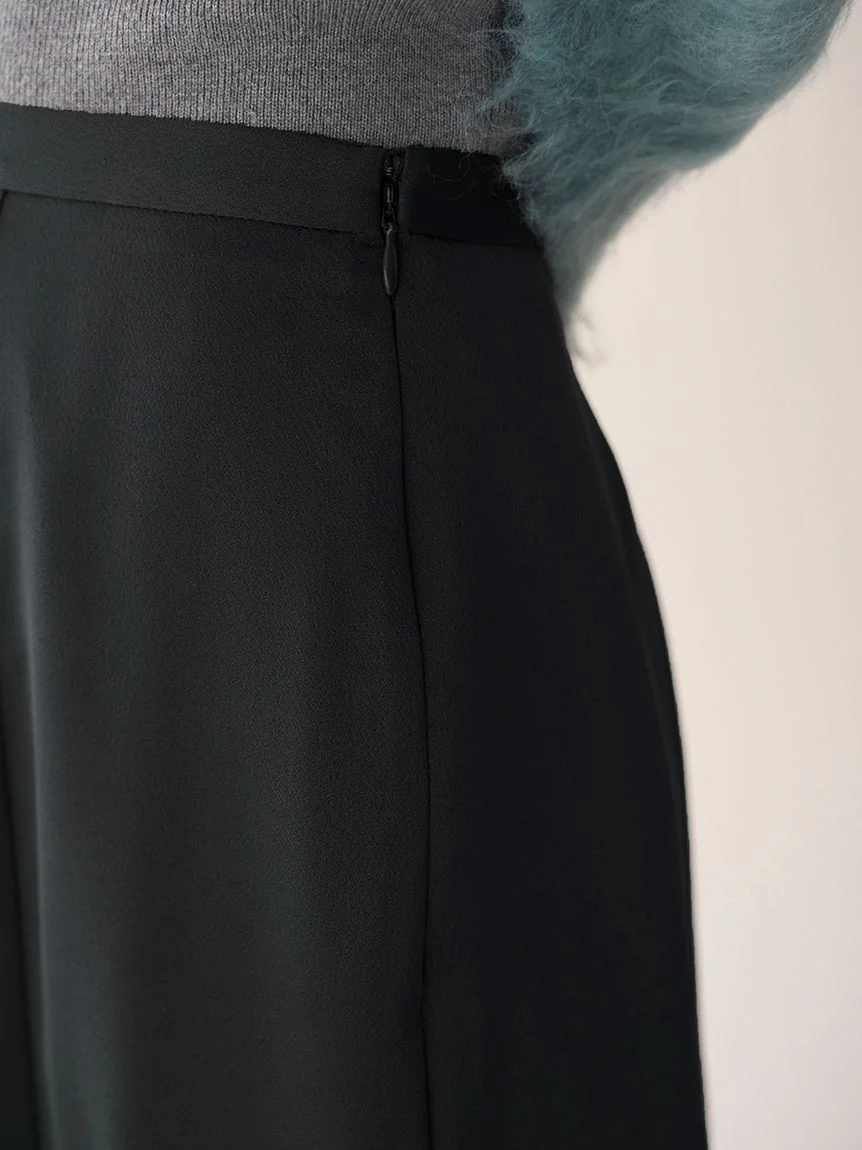 Hem Lace Satin Pencil Skirt - Image 7