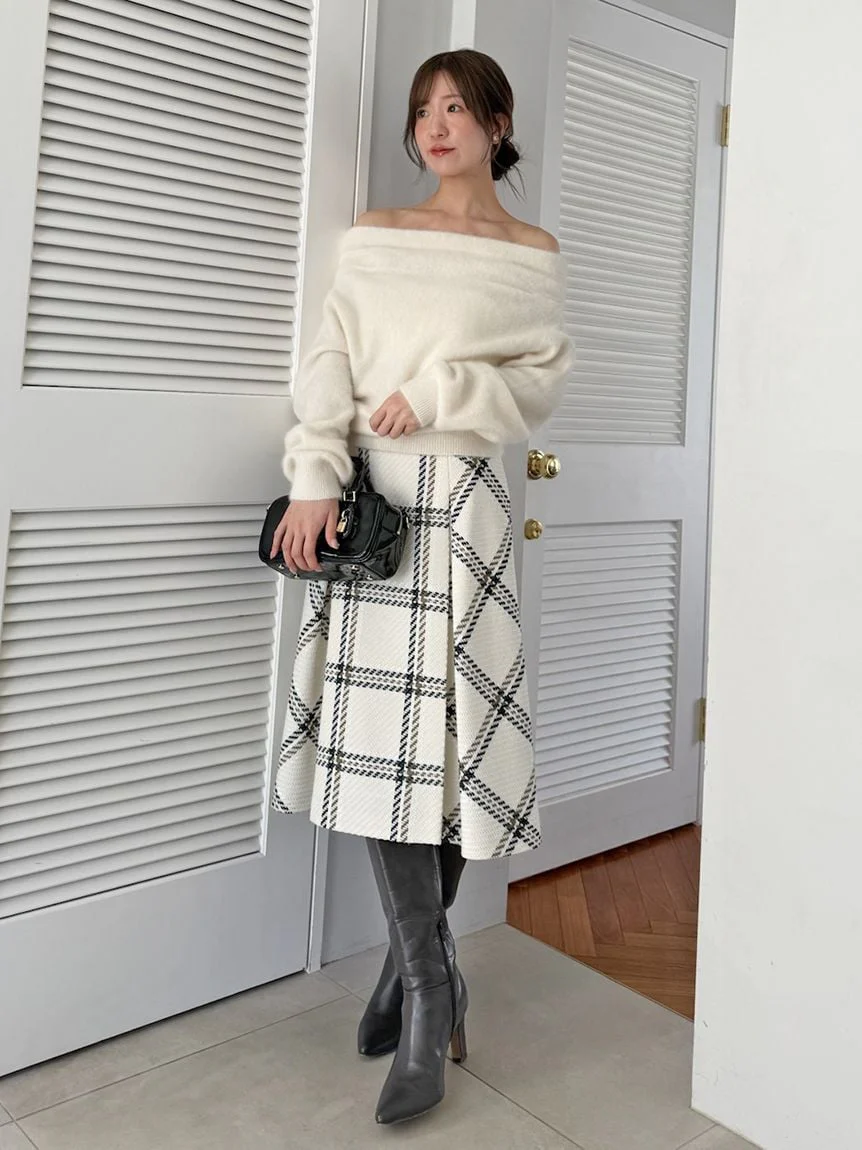 [HIGH QUALITY COLLECTION] Fox Cashmere Off-Shoulder Pullover - Image 13