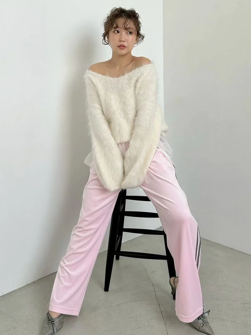 [HIGH QUALITY COLLECTION] Suri Alpaca V-neck pullover - Image 10