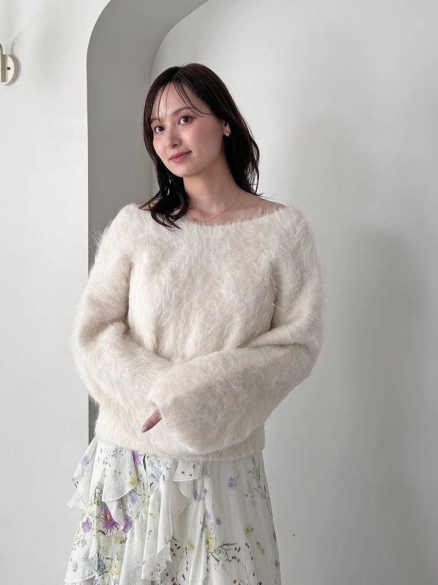 [HIGH QUALITY COLLECTION] Suri Alpaca V-neck pullover - Image 7