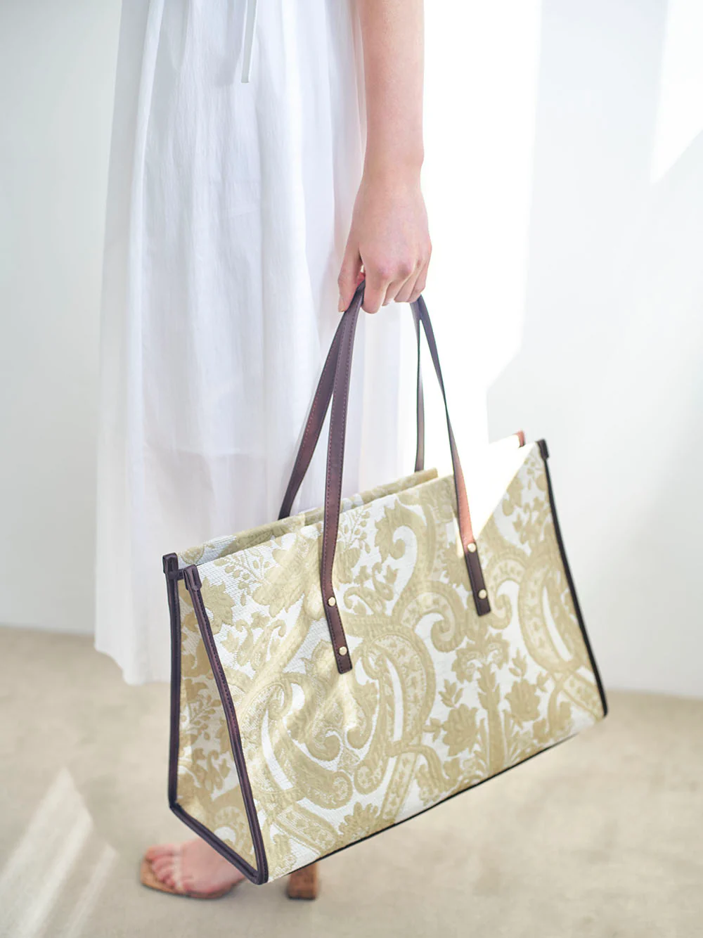 Jacquard Tote Bag - Image 3