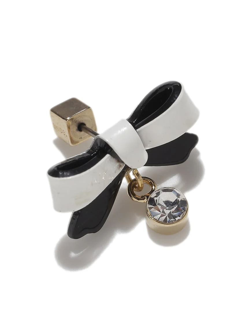 Motif Earrings - Image 7