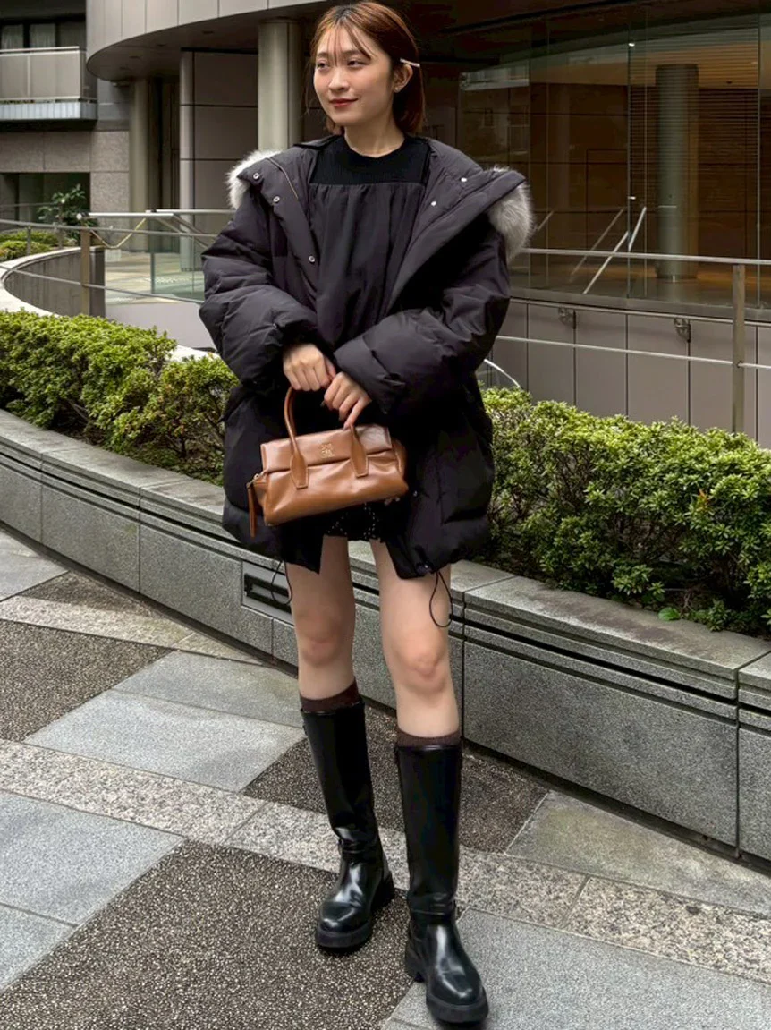 Off-shoulder layered knit pullover - Image 8