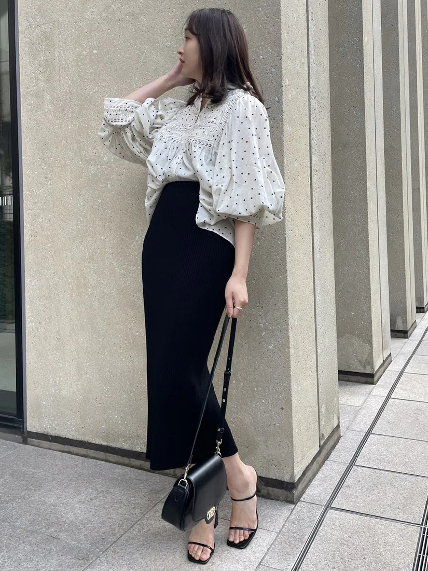 Round Metal Shoulder Bag - Image 15