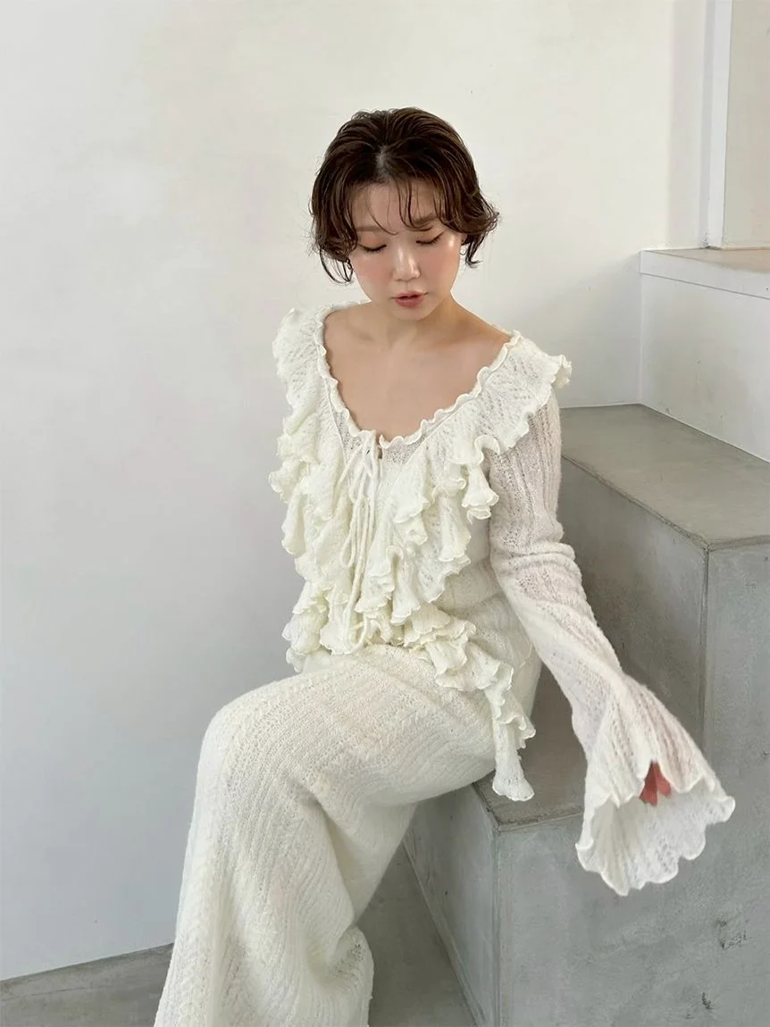 Ruffle design knit pullover - Image 12