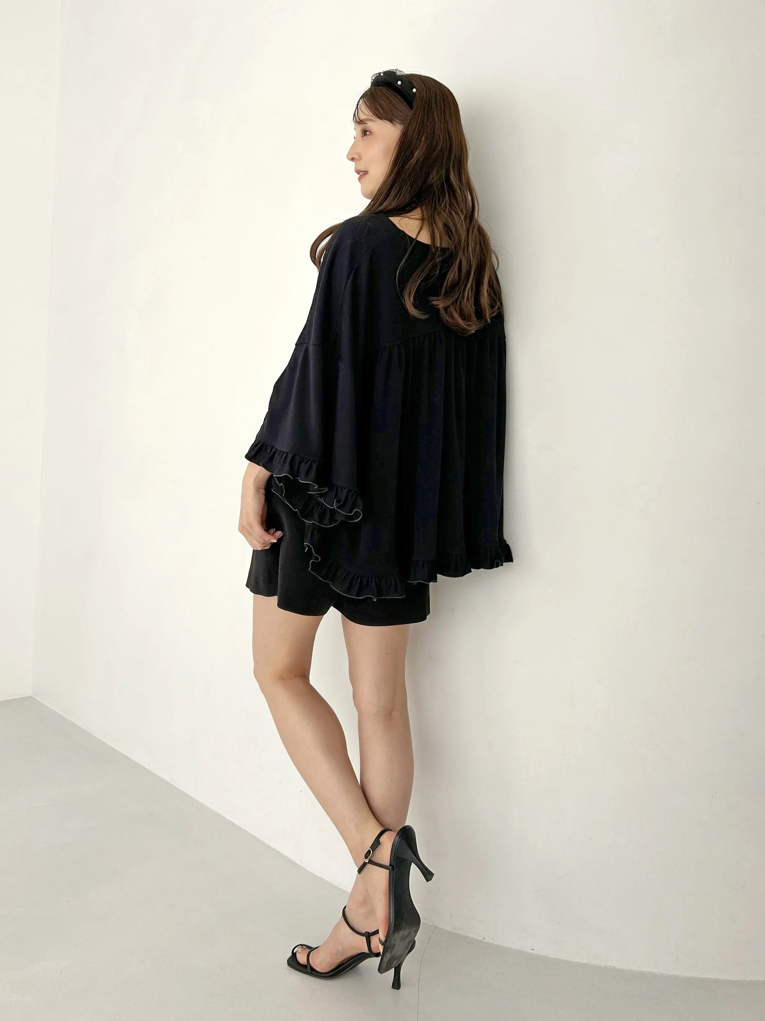 Simple Shorts - Image 14