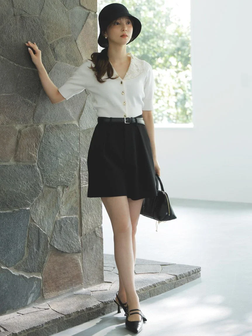 Simple Shorts - Image 6