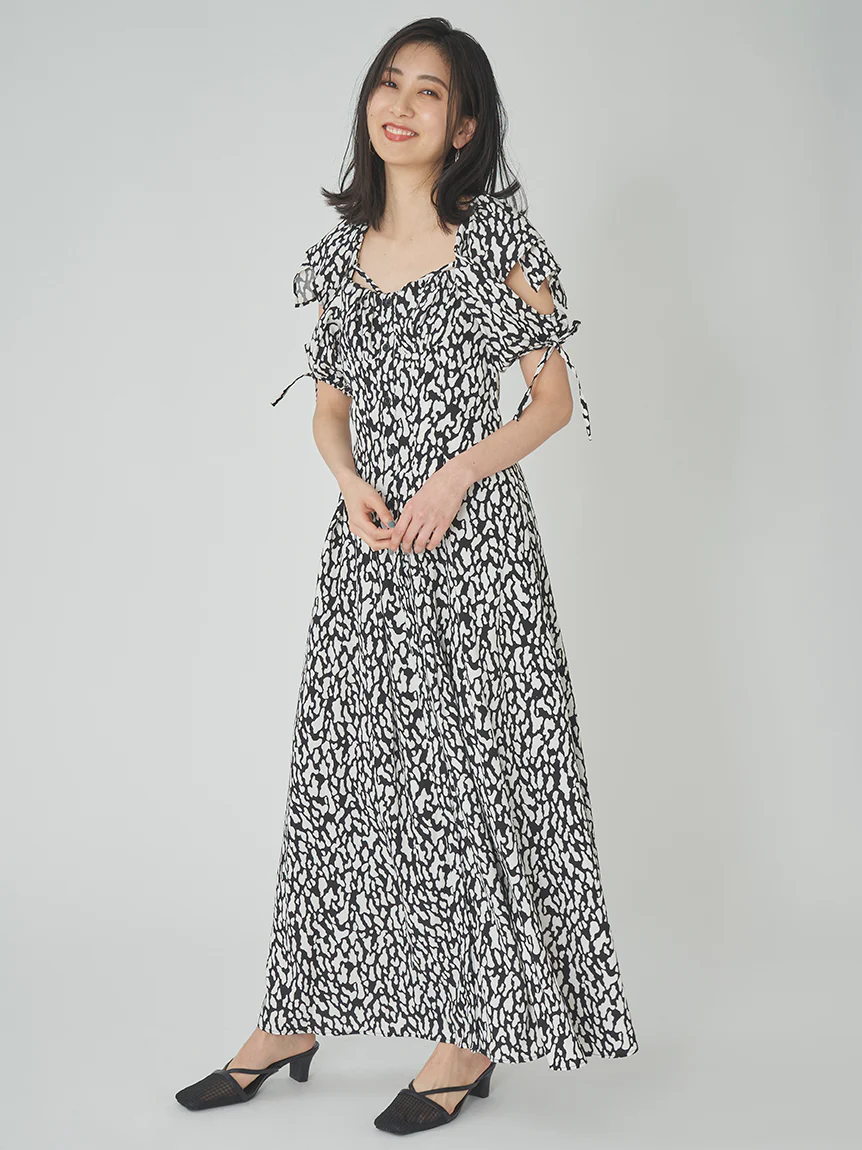Sleeve Design Square Neck Dress - Image 6