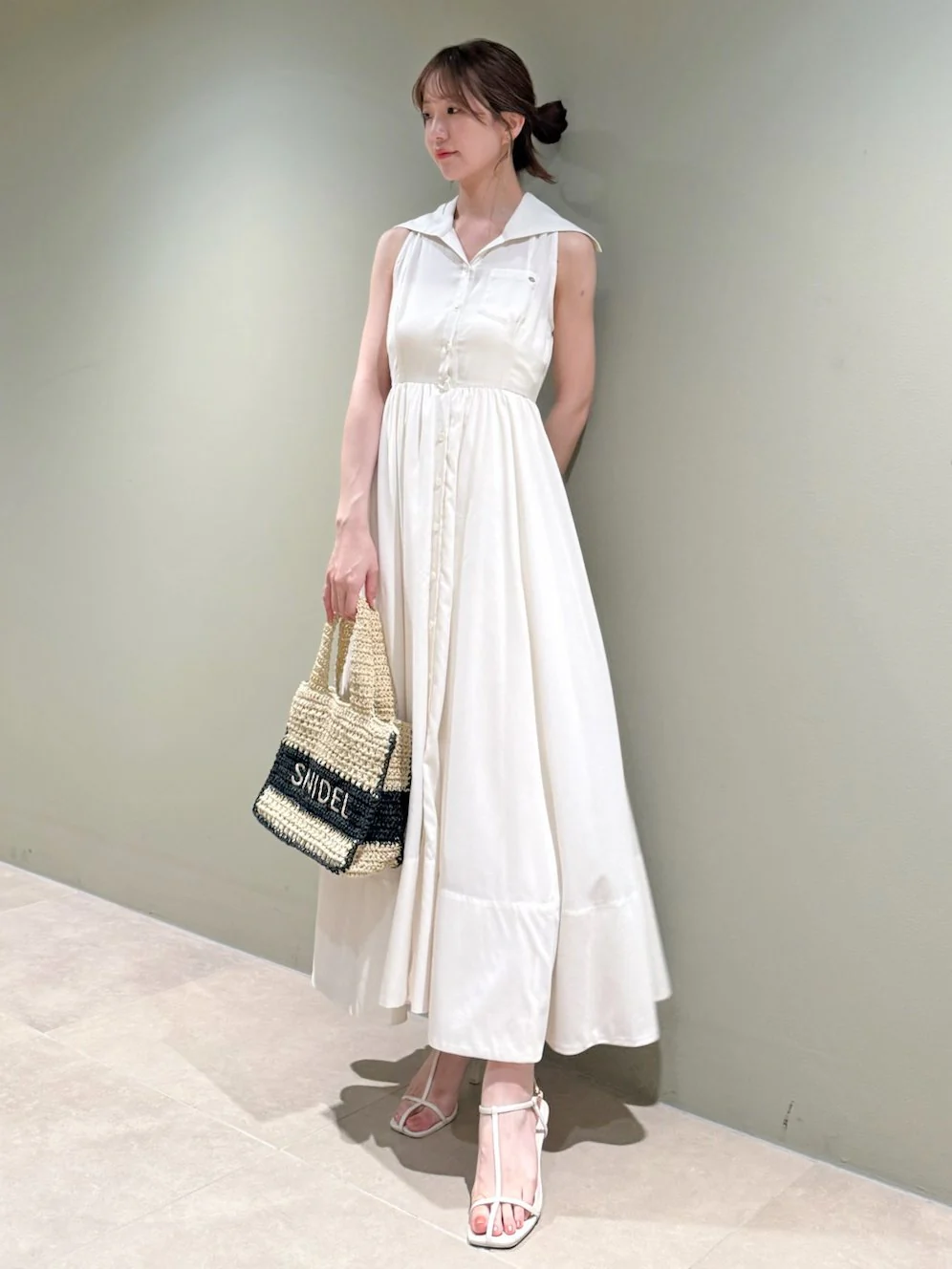 Sleeveless Shirt Dress - Image 15