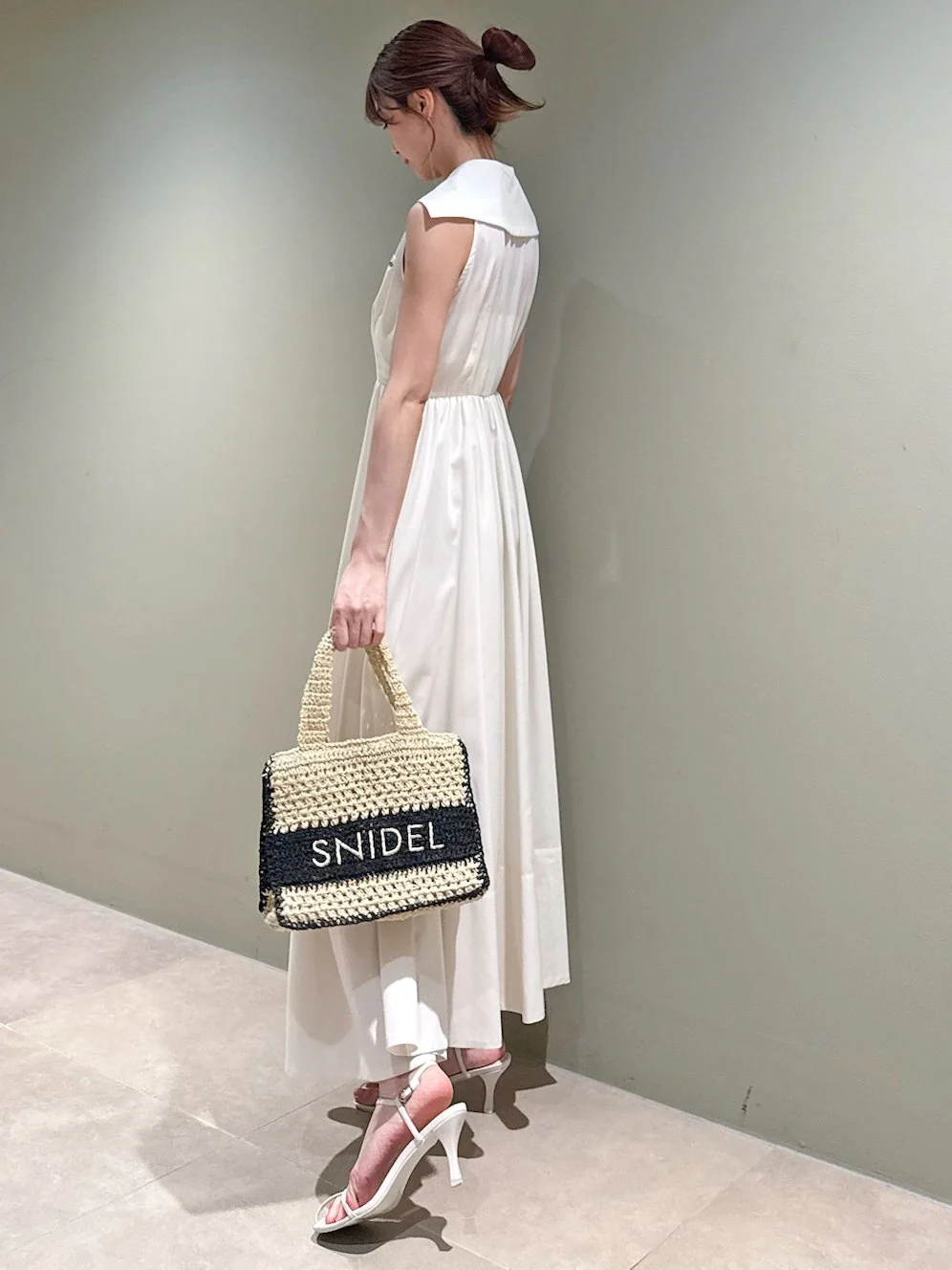 Sleeveless Shirt Dress - Image 16