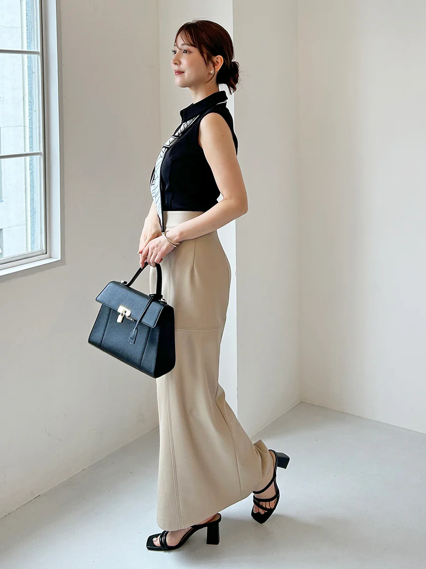 Stretch Faux Leather Pencil Skirt - Image 6