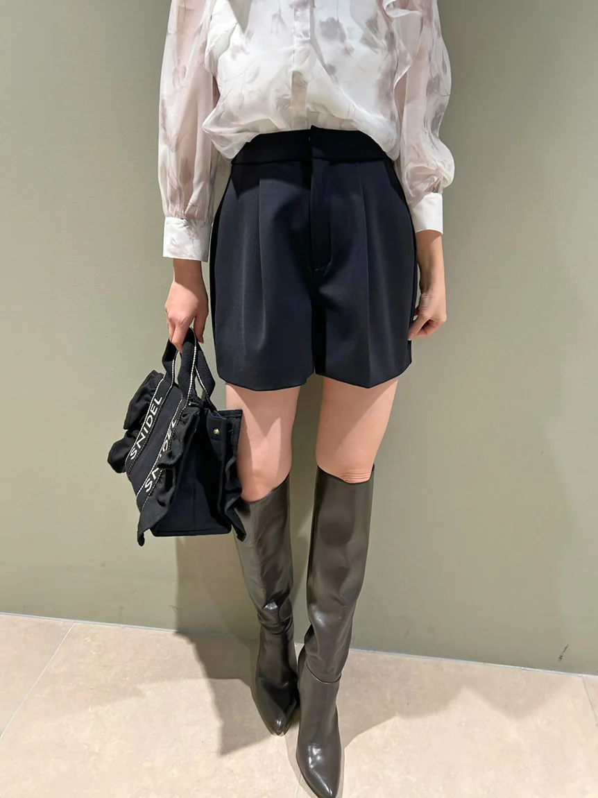Structured Shorts - Image 11