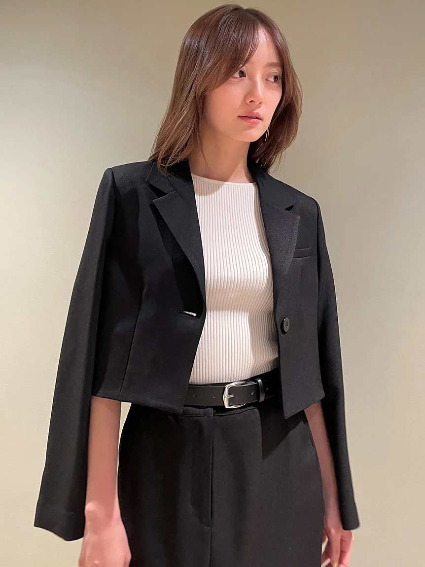 Sustainable Back Flare Short Jacket - Image 22