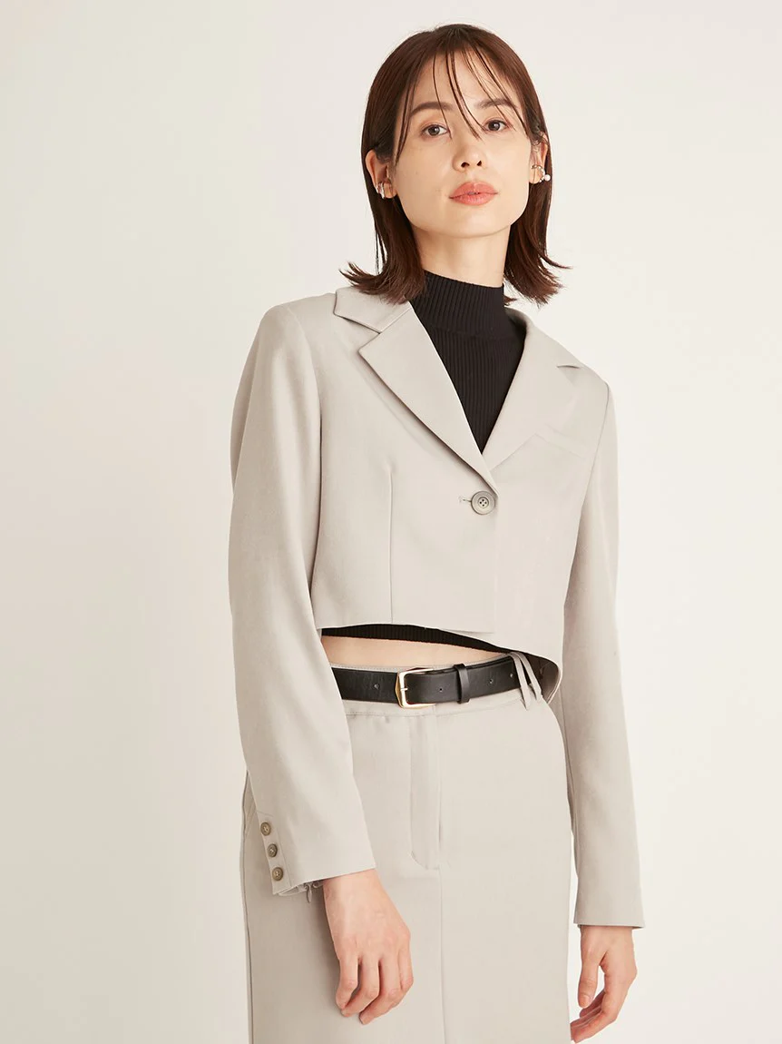Sustainable Back Flare Short Jacket - Image 8