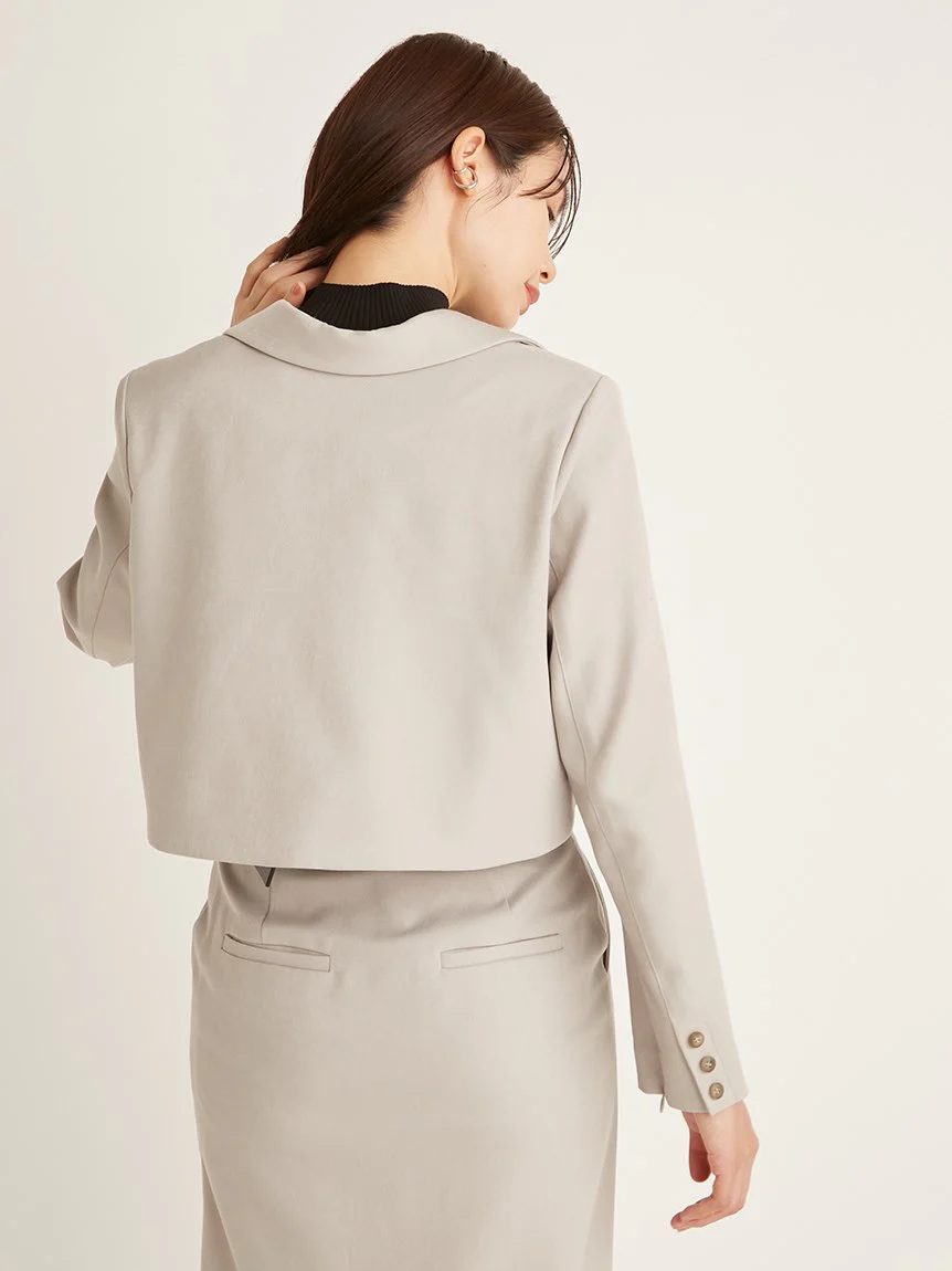 Sustainable Back Flare Short Jacket - Image 9