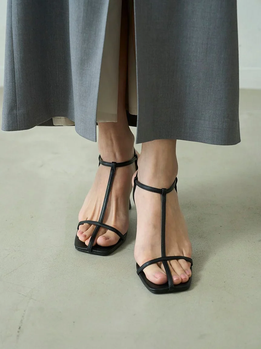 Sustainable High-Waisted Maxi Pencil Slit Skirt - Image 9