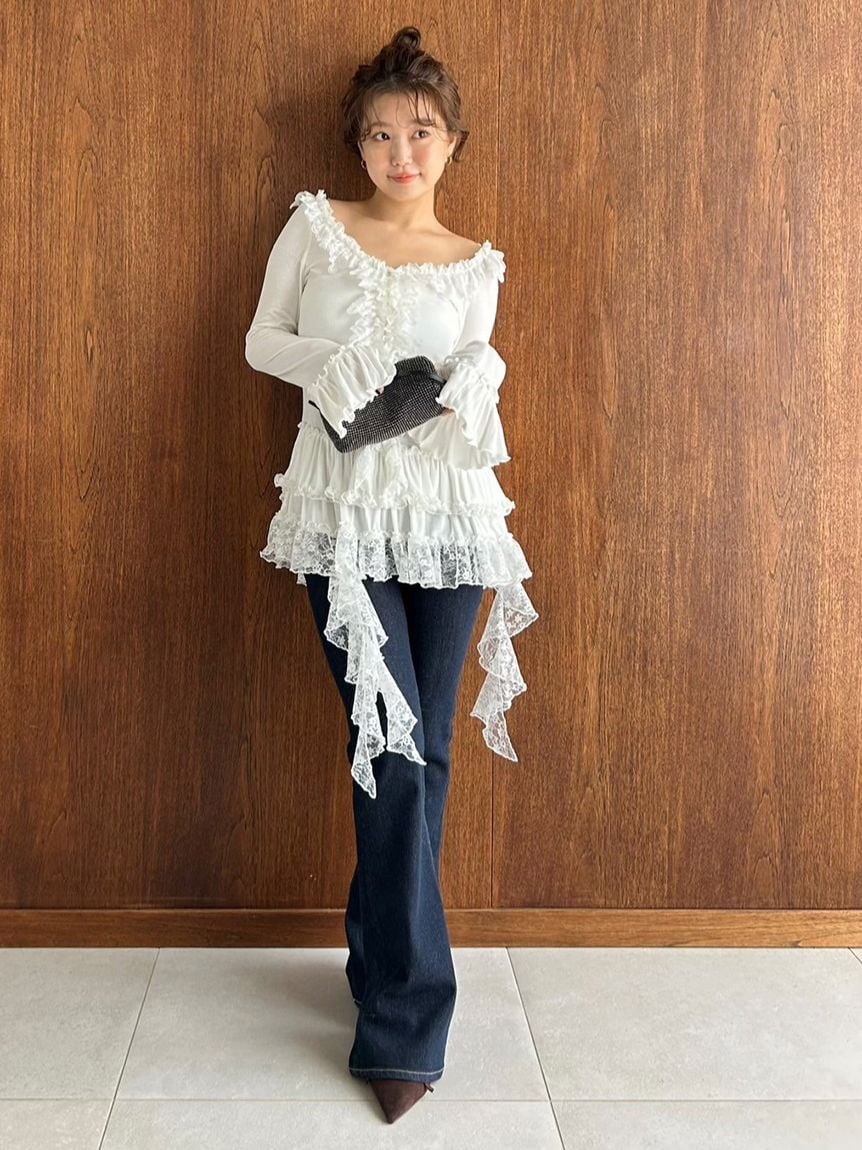 Tiered Frill Cut-and-Sew Pullover - Image 8