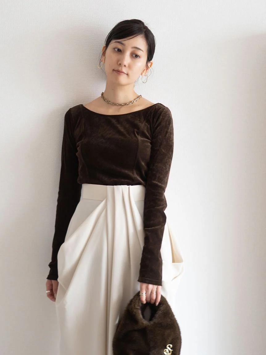 Velour Top with Built-In Bra - Image 9