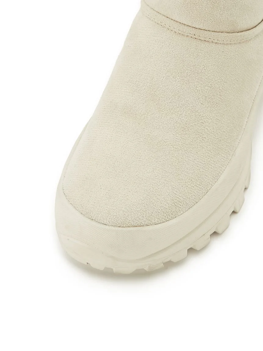 Vibram Collaboration Faux Mouton Boots - Image 7