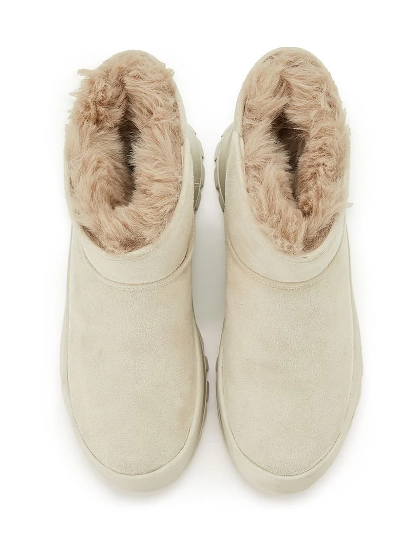 Vibram Collaboration Faux Mouton Boots - Image 8