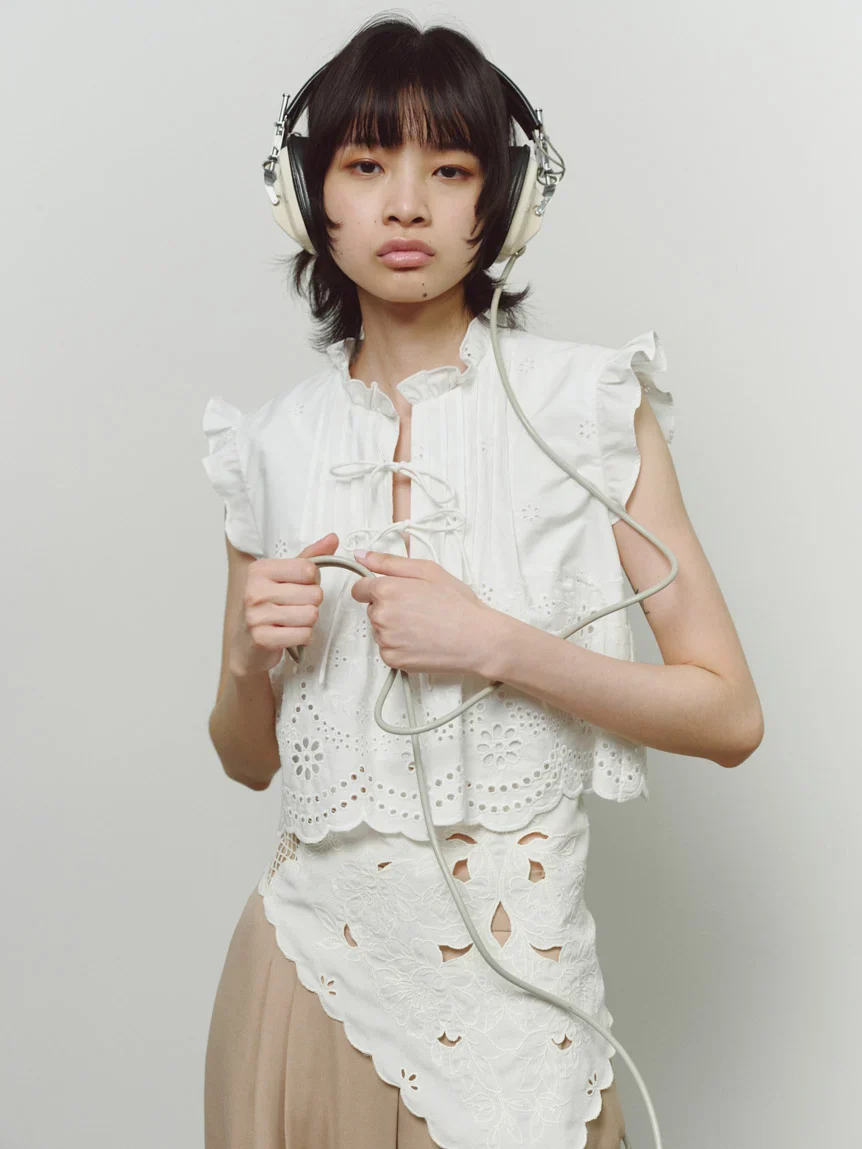Embroidered Scarf - Image 4