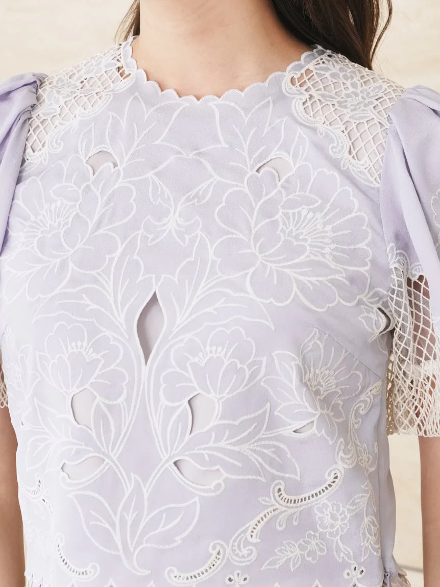 Embroidered Puff Sleeve Blouse - Image 15