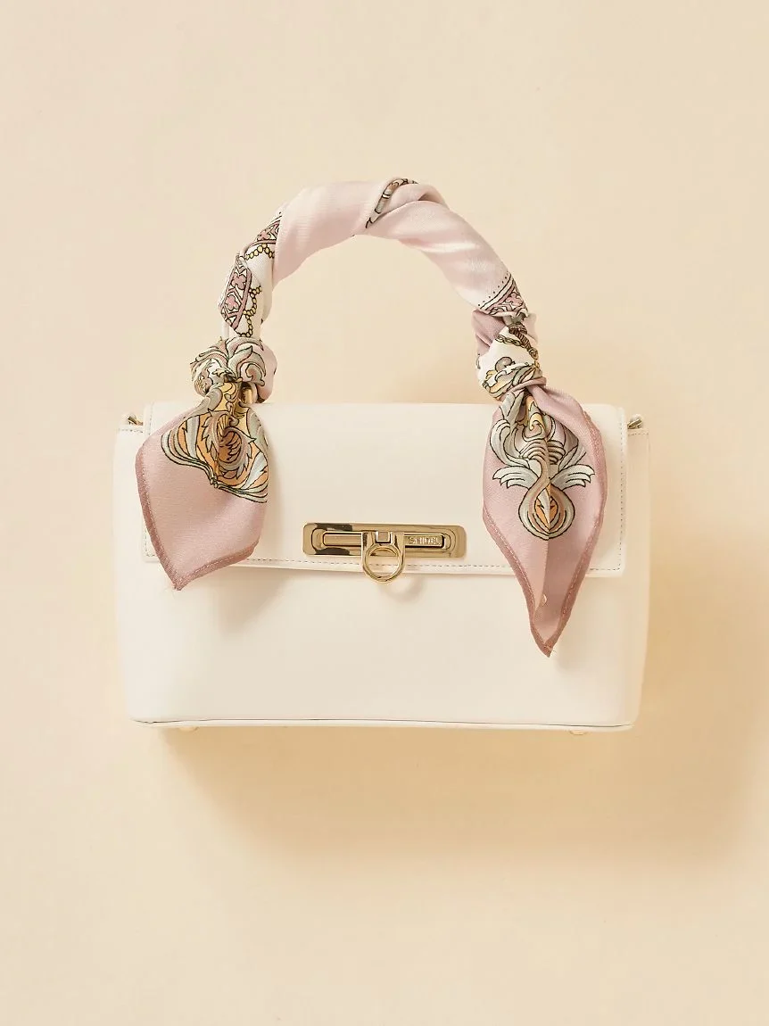 Front Metal Flap Bag - Image 9