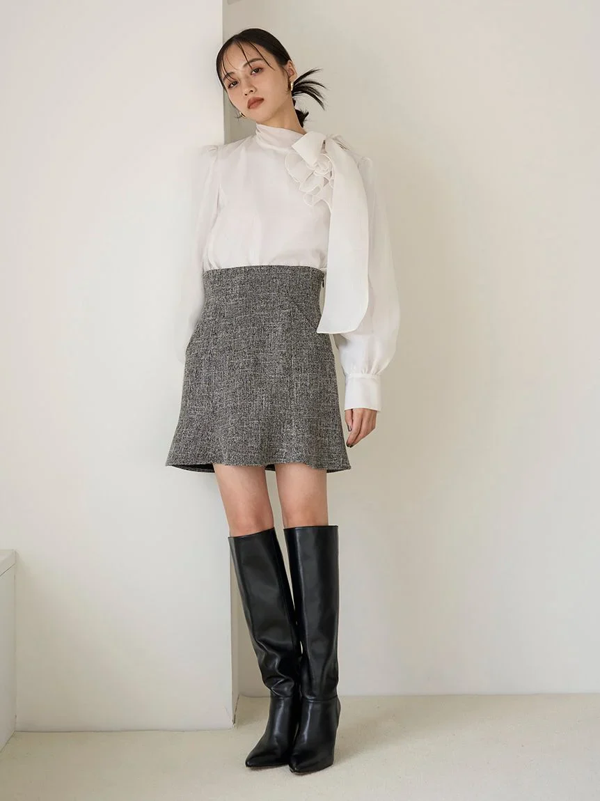Hem Flared Ska Shorts - Image 18