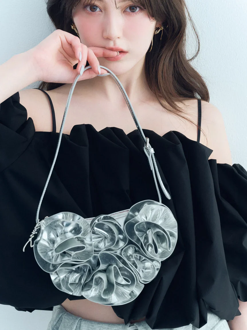 Off-Shoulder Balloon Sleeve Blouse - Image 10