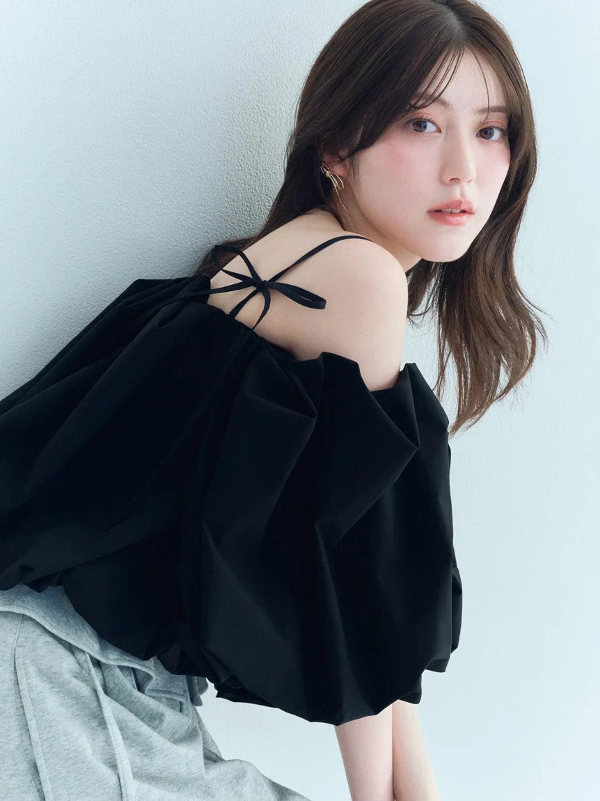 Off-Shoulder Balloon Sleeve Blouse - Image 11