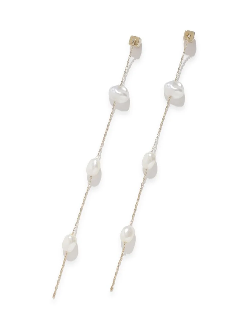 Pearl Variation Pierced Earrings - Image 3