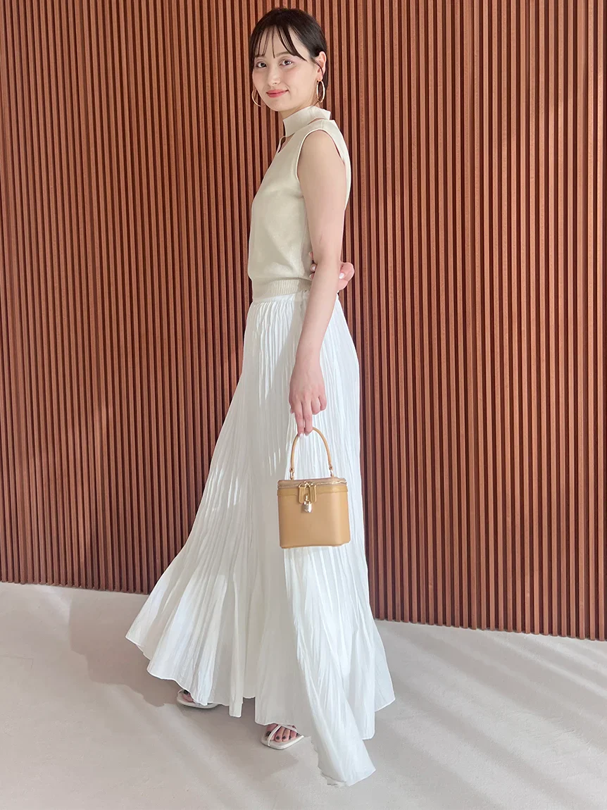 Pleated Circular Skirt - Image 9