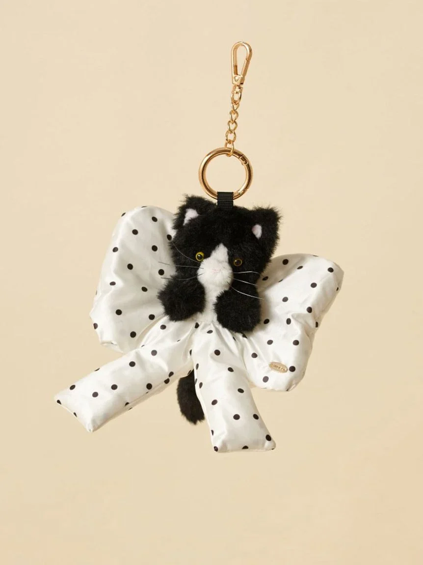 Ribbon Scrunchie with Cat Charm - Image 10
