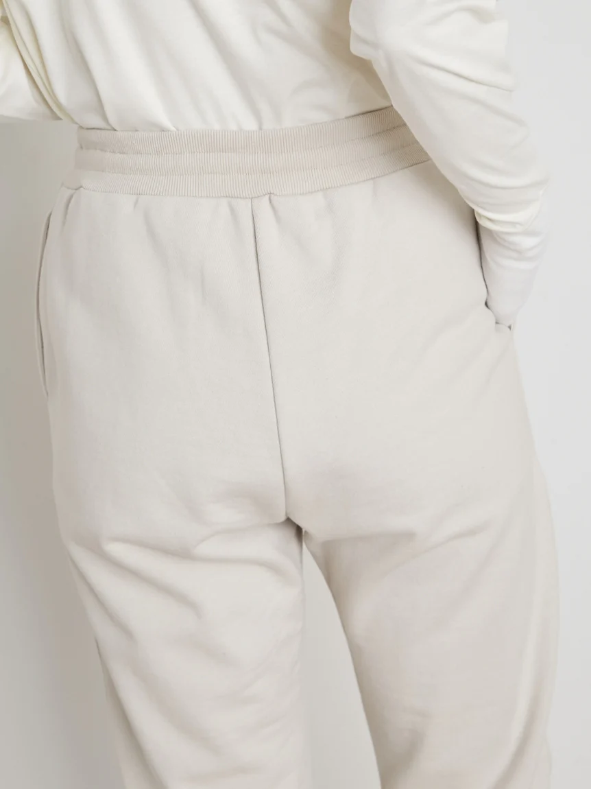 Simple Women's Sweatpants - Image 10