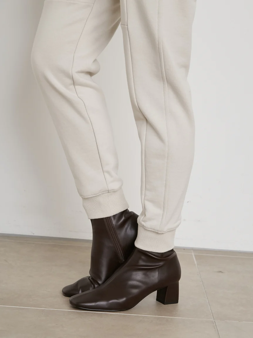 Simple Women's Sweatpants - Image 7