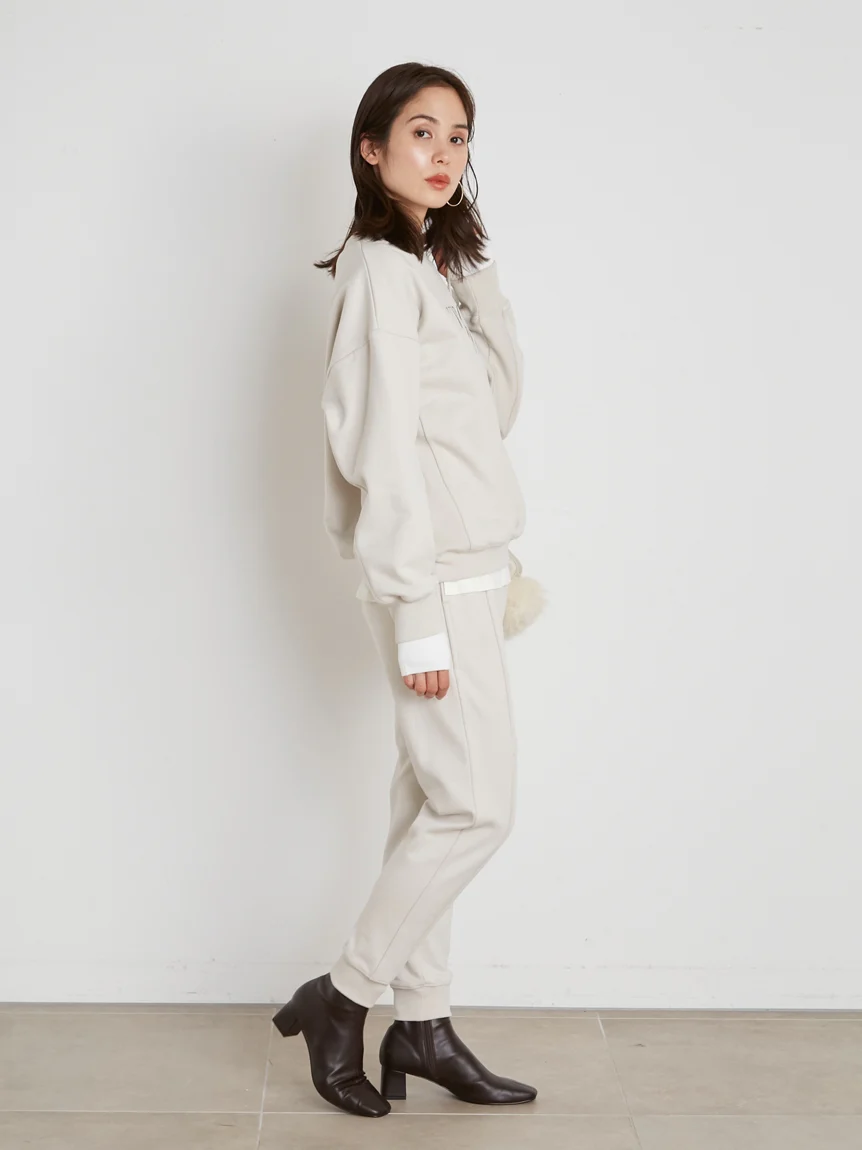 Simple Women's Sweatpants - Image 9