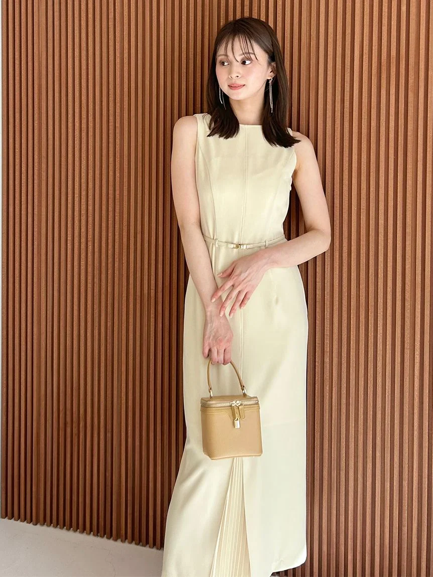 Sustainable Belted I-Line Dress - Image 4